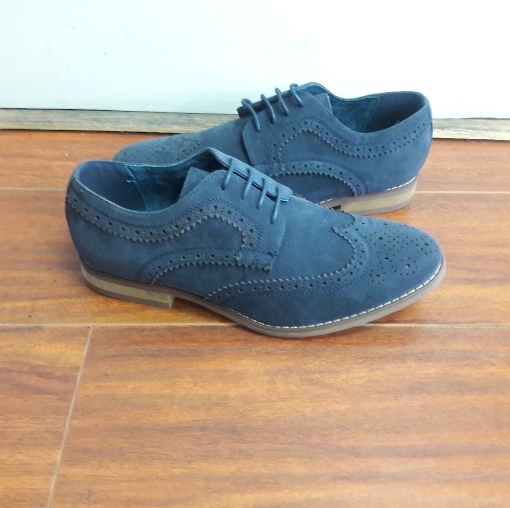 Adolfo wingtips